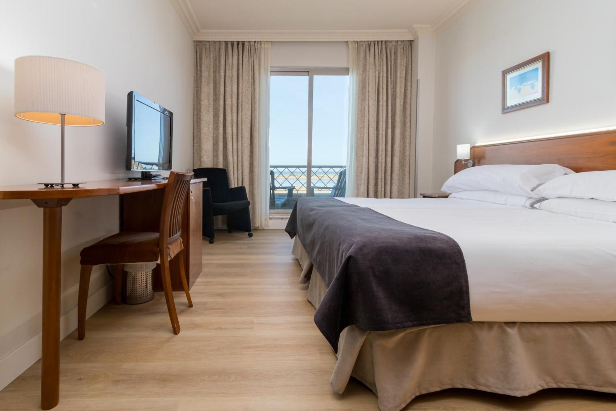 Hotel Milagros Golf モグロ エクステリア 写真