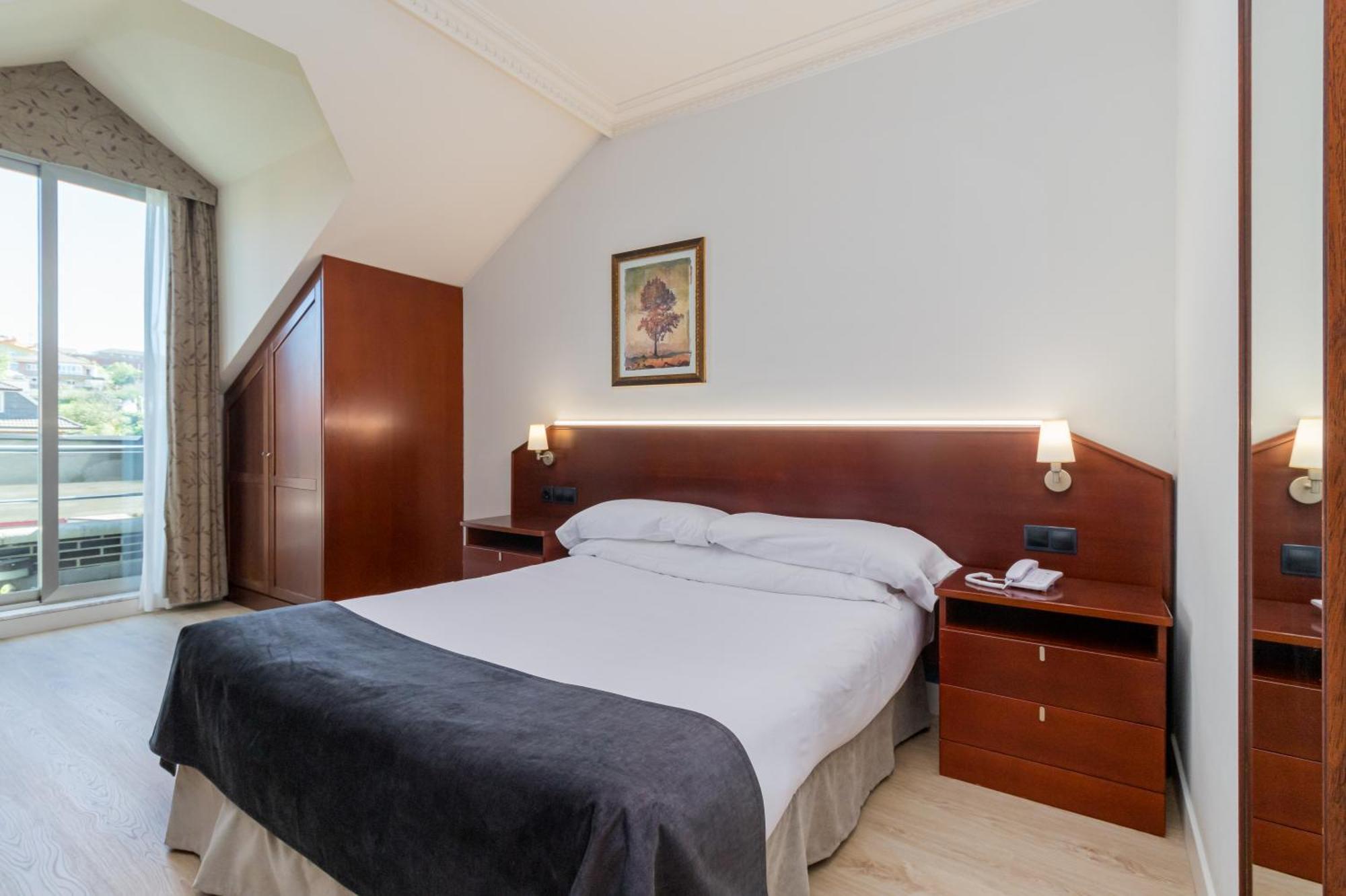 Hotel Milagros Golf モグロ エクステリア 写真